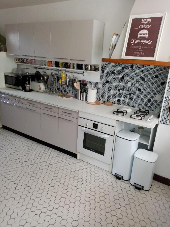 Gite Les 27 Roses Et Plus Chatel-Censoir Bagian luar foto