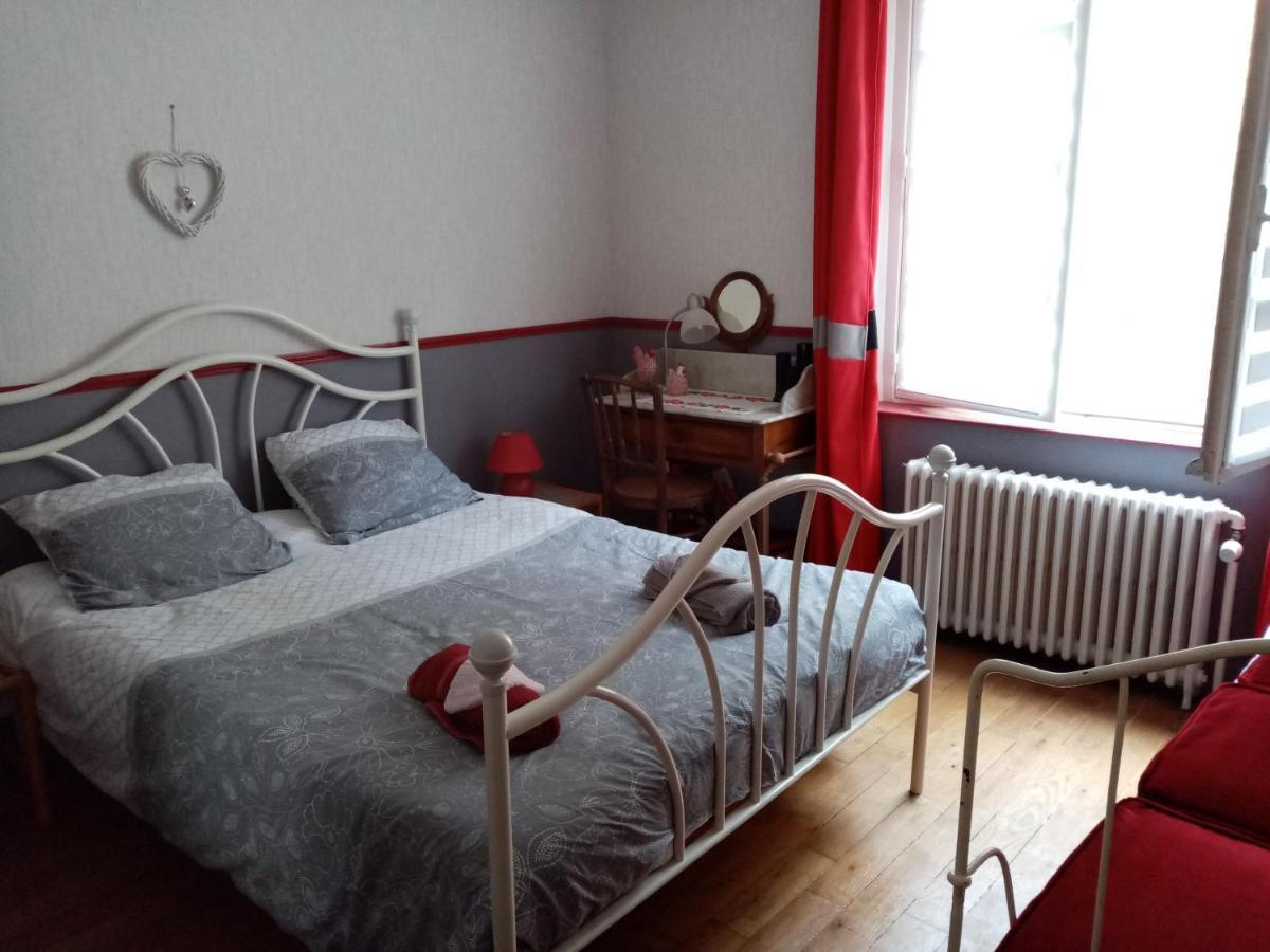 Gite Les 27 Roses Et Plus Chatel-Censoir Bagian luar foto